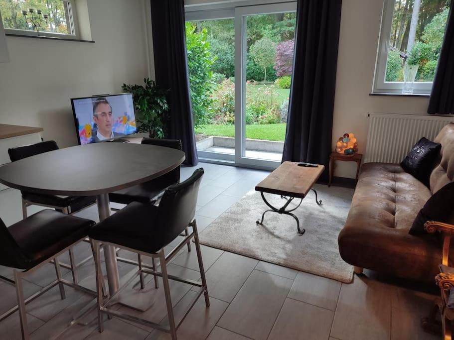 Appartement Dans Un Superbe Quartier Residentiel Namur Exterior photo